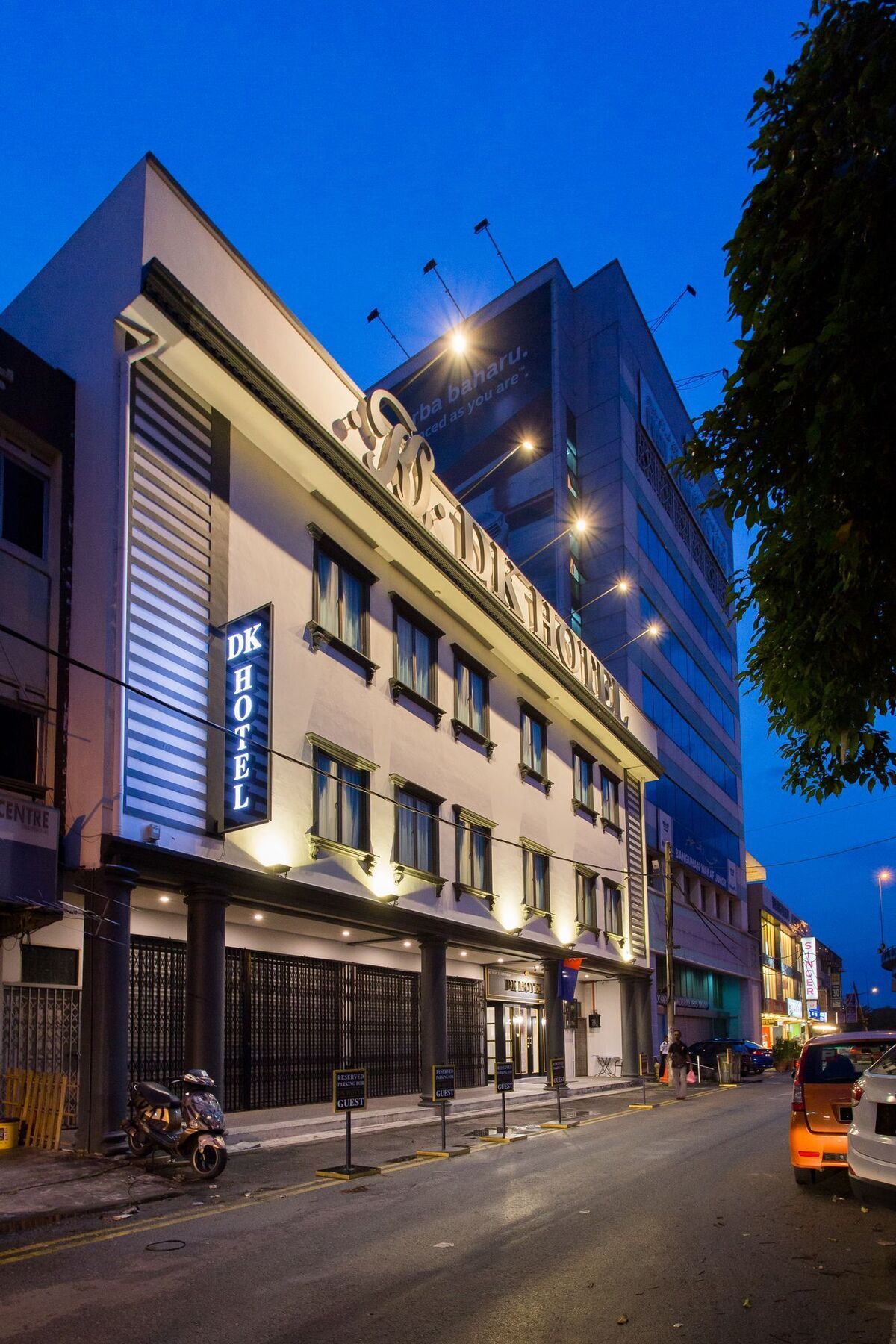 Hotel Dk